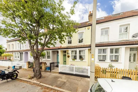 Malvern Road, Hampton, TW12