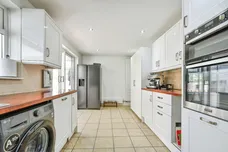 Biddel Springs, Highworth, Swindon