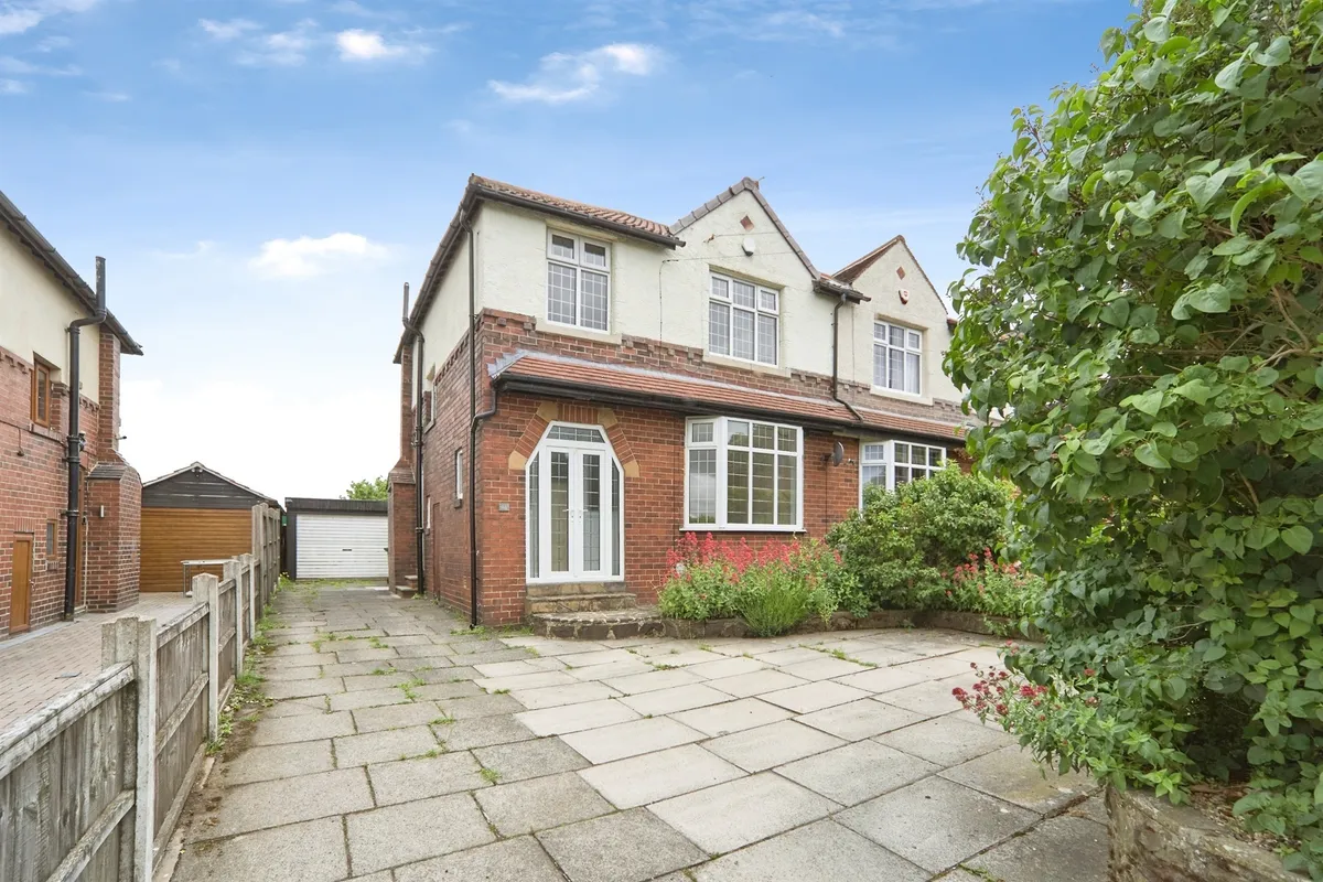 Owlcotes Road, Pudsey