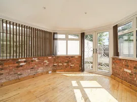 Lane End Mount, Pudsey thumb 3