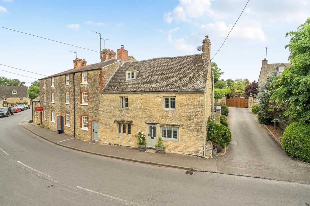 The Green, Over Norton, OX7 photo 35