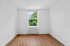 Ellerslie Road, London