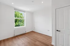 Ellerslie Road, London