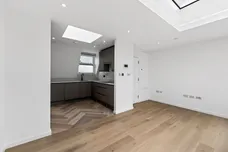 Ellerslie Road, London