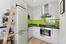 Barnsbury Lane, Surbiton
