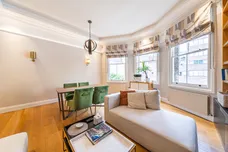 Kensington Court, London, W8 photo 14