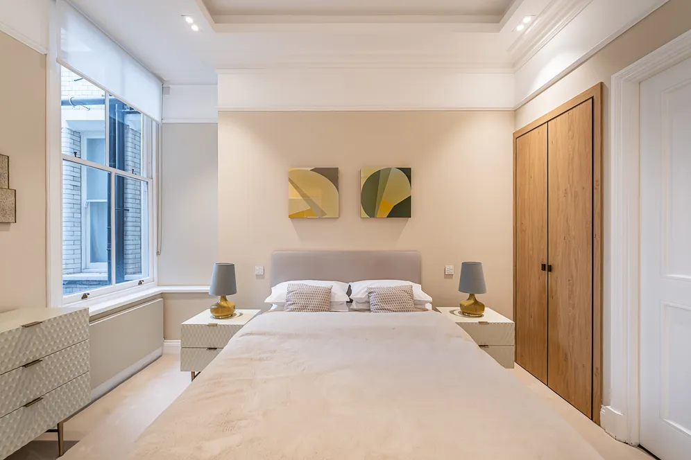 Kensington Court, London, W8 photo 21