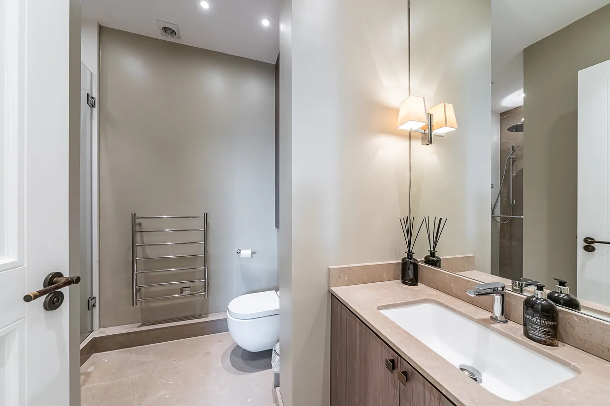 Kensington Court, London, W8 photo 23