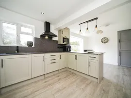 Heath View, Westleton, Saxmundham thumb 2