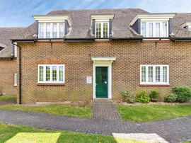 Barnside Court, Welwyn Garden City photo
