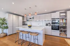 10 Furmage Street, London, SW18 photo 4