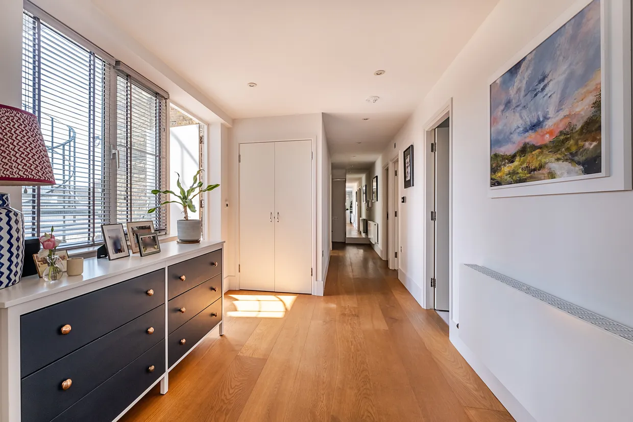 10 Furmage Street, London, SW18 photo 12