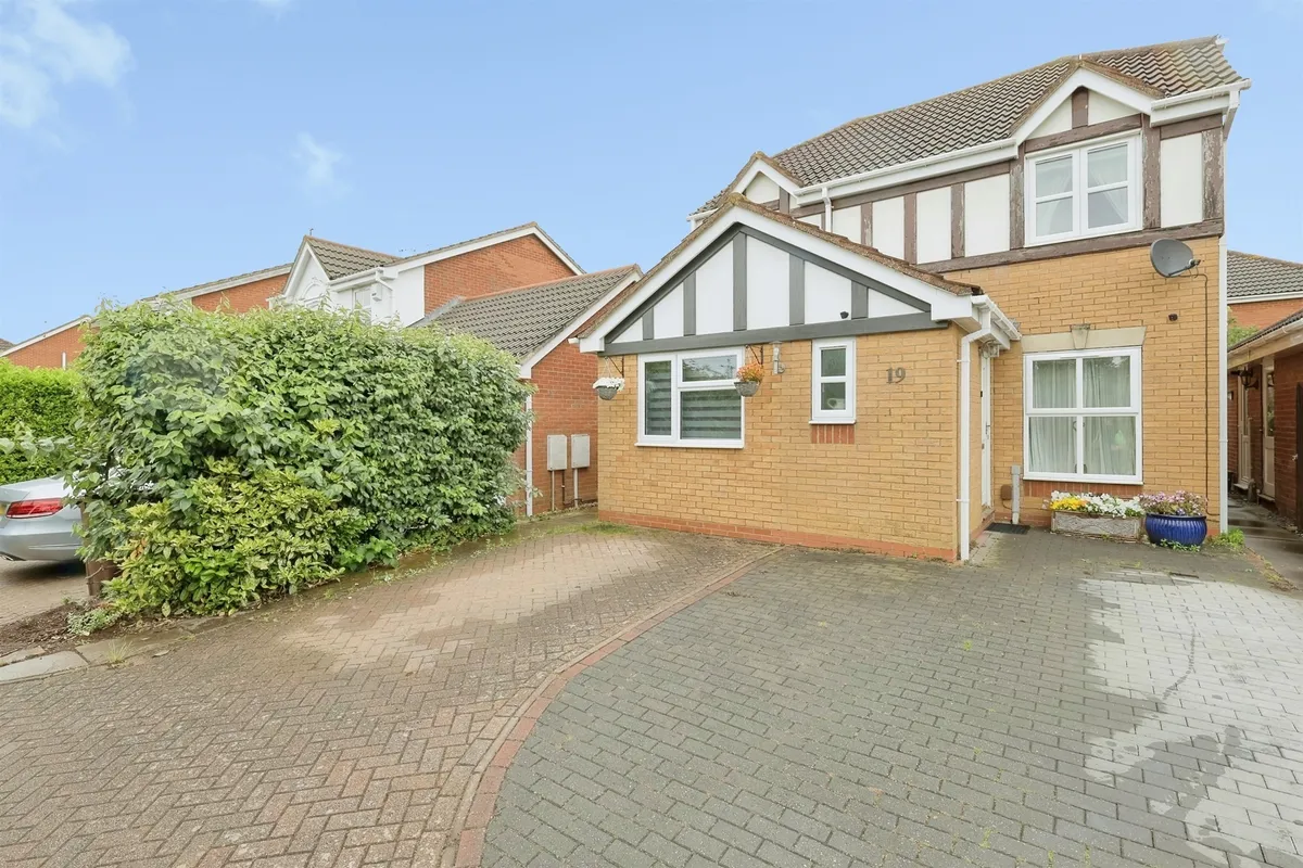Copymoor Close, Wootton, Northampton