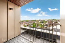Westmead Road, SUTTON