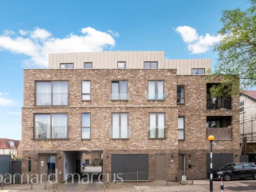 Westmead Road, SUTTONphoto