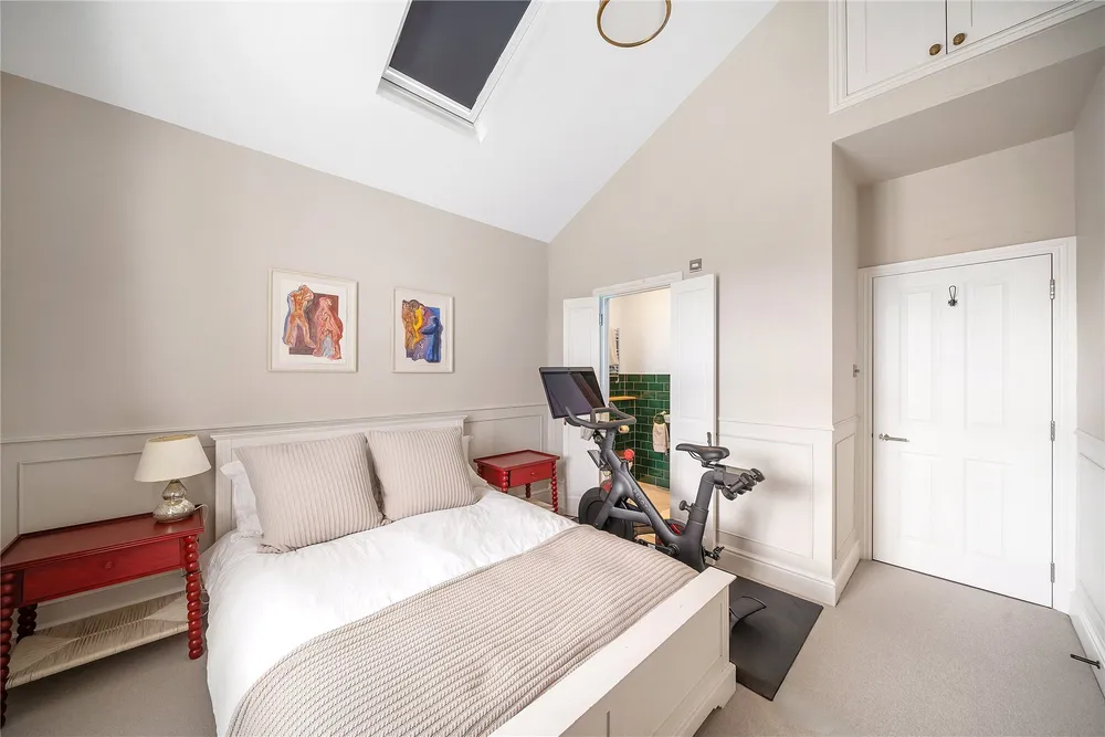 Rudloe Road, London, SW12