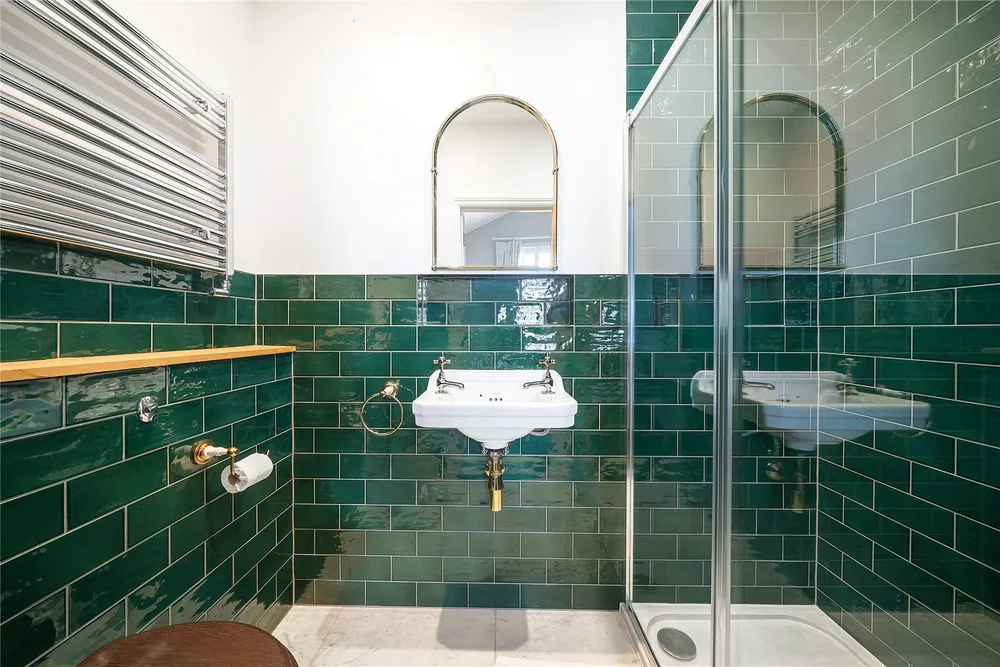 Rudloe Road, London, SW12
