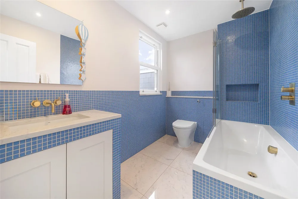 Rudloe Road, London, SW12