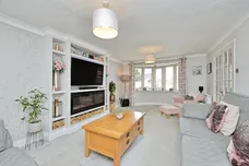 Grand Close, Scarning, DEREHAM