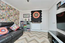 Grand Close, Scarning, DEREHAM