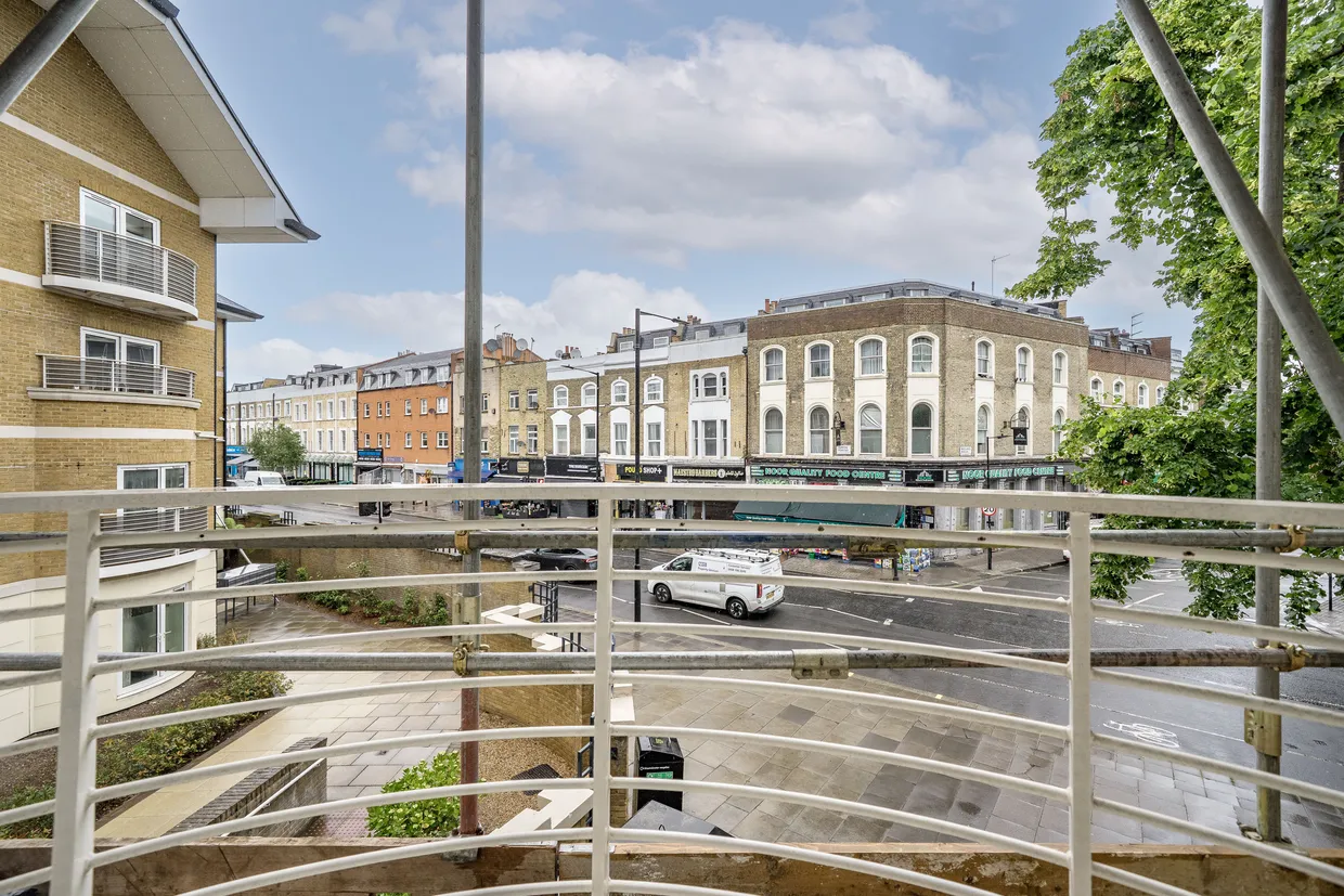 Admiral Walk, London, W9 photo 7