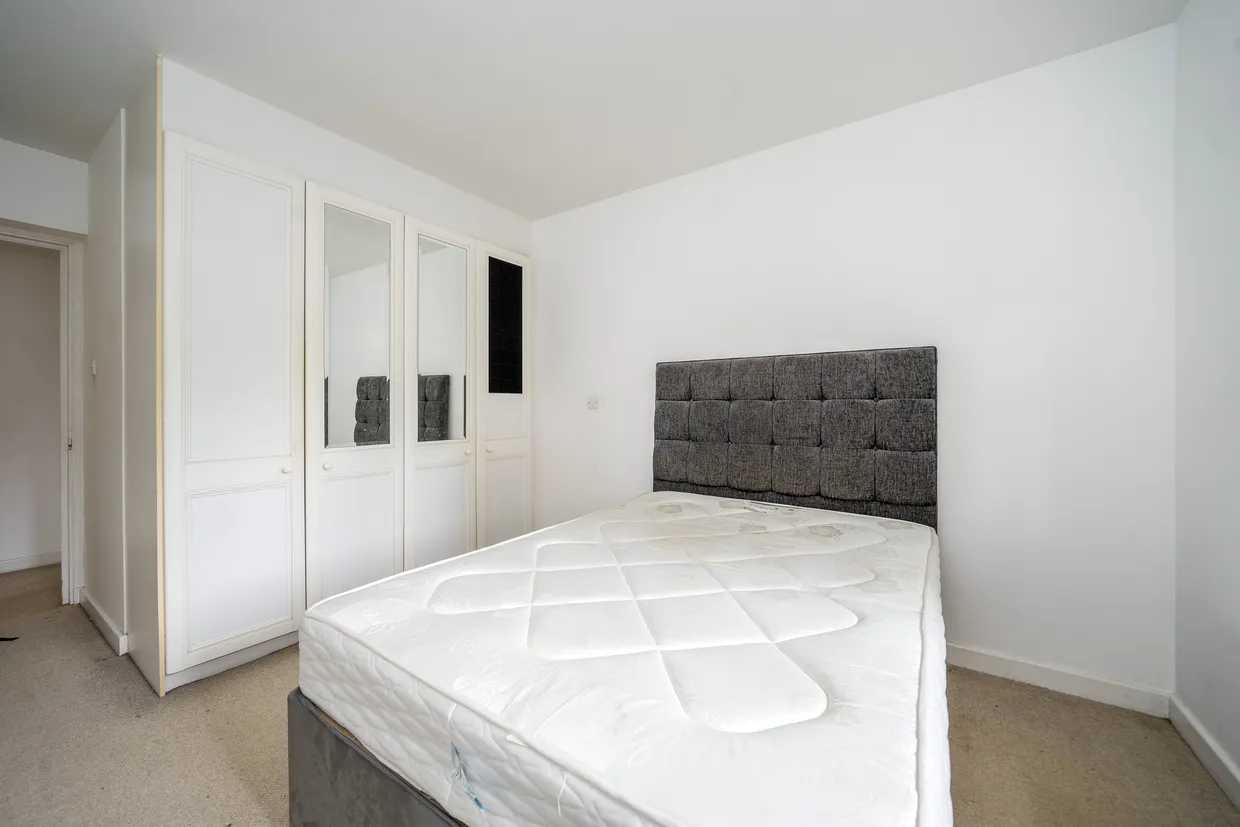 Admiral Walk, London, W9 photo 15