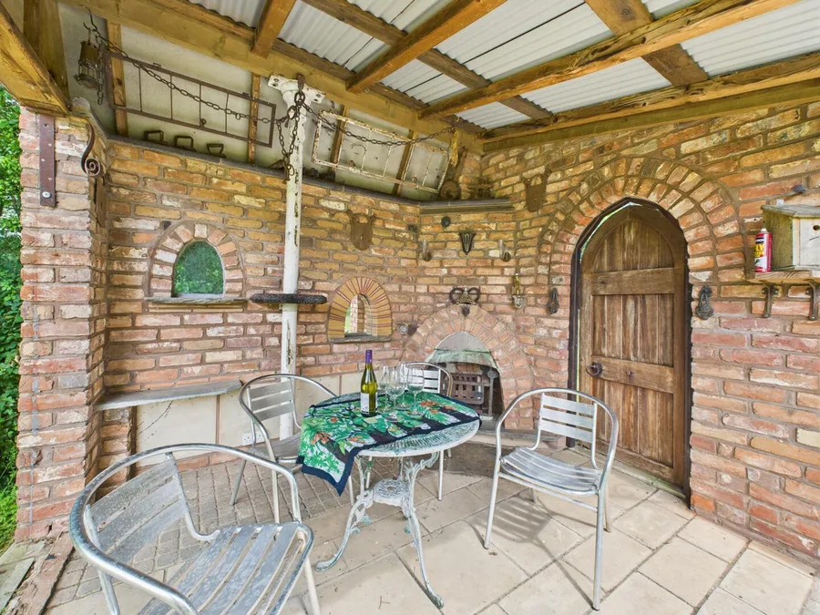 Property Image 25
