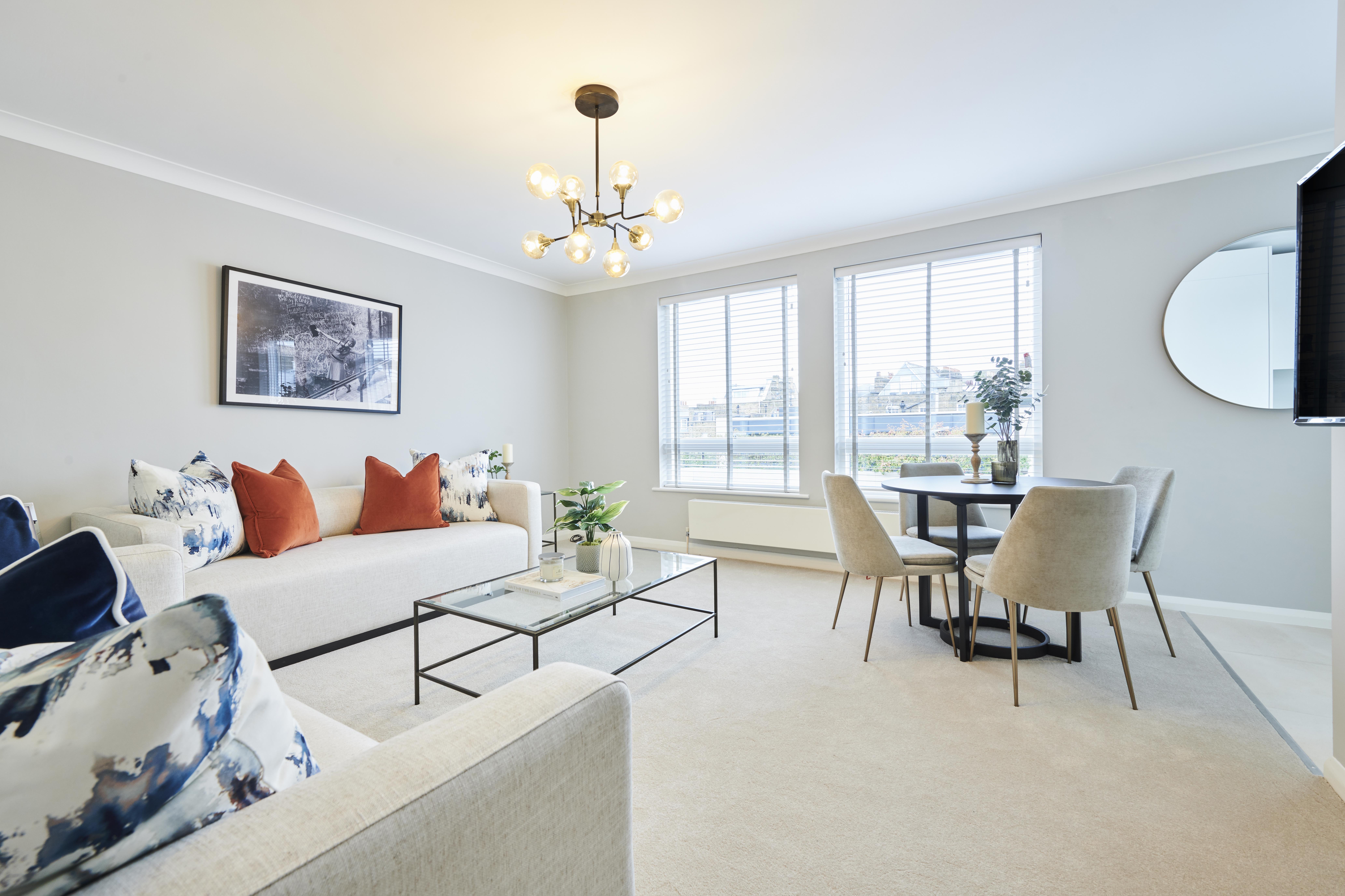 Luxury Apartment To Let  Interior Designed & Concierge  SW3 Image 2