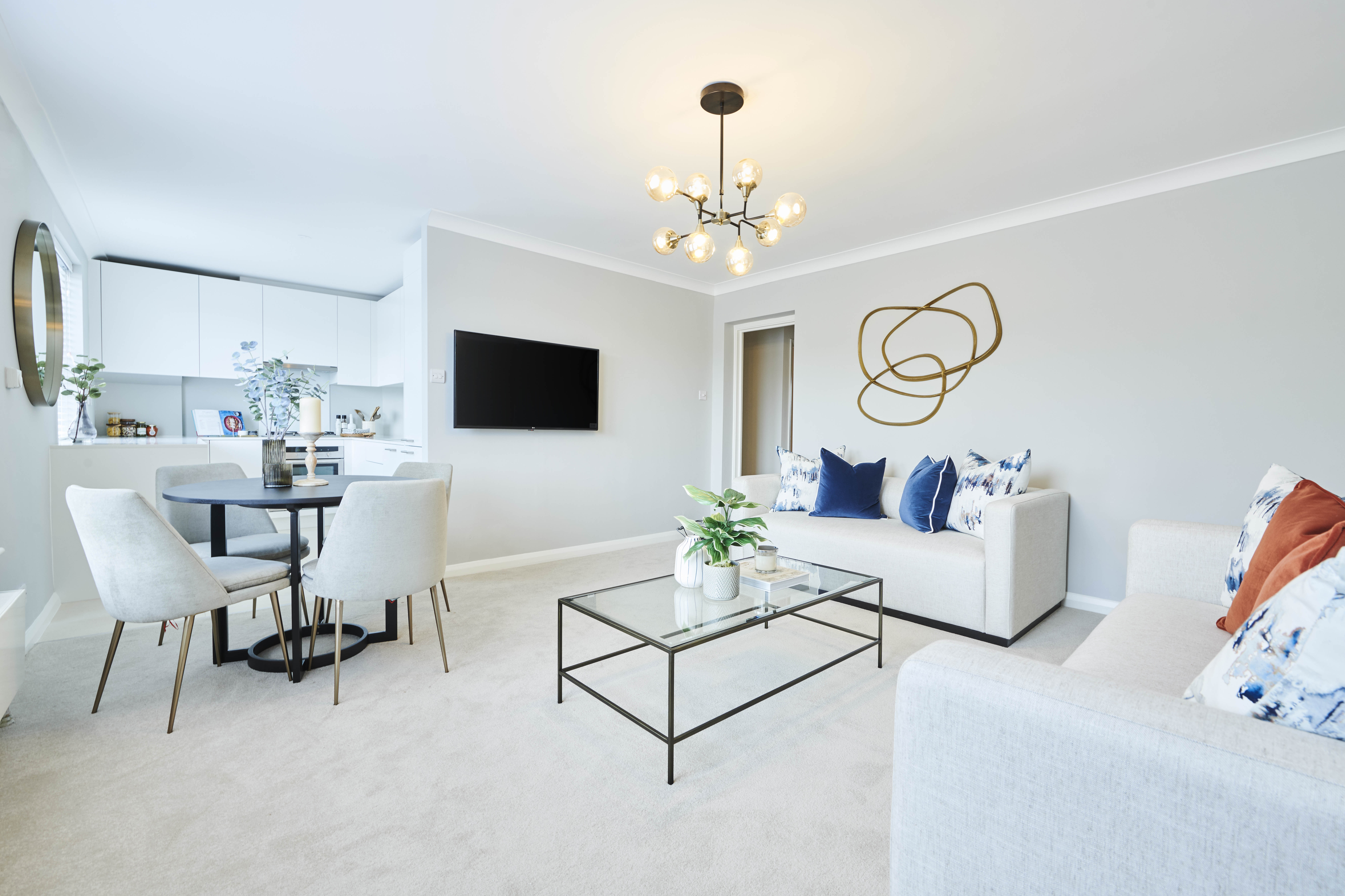 Luxury Apartment To Let  Interior Designed & Concierge  SW3 Image 4