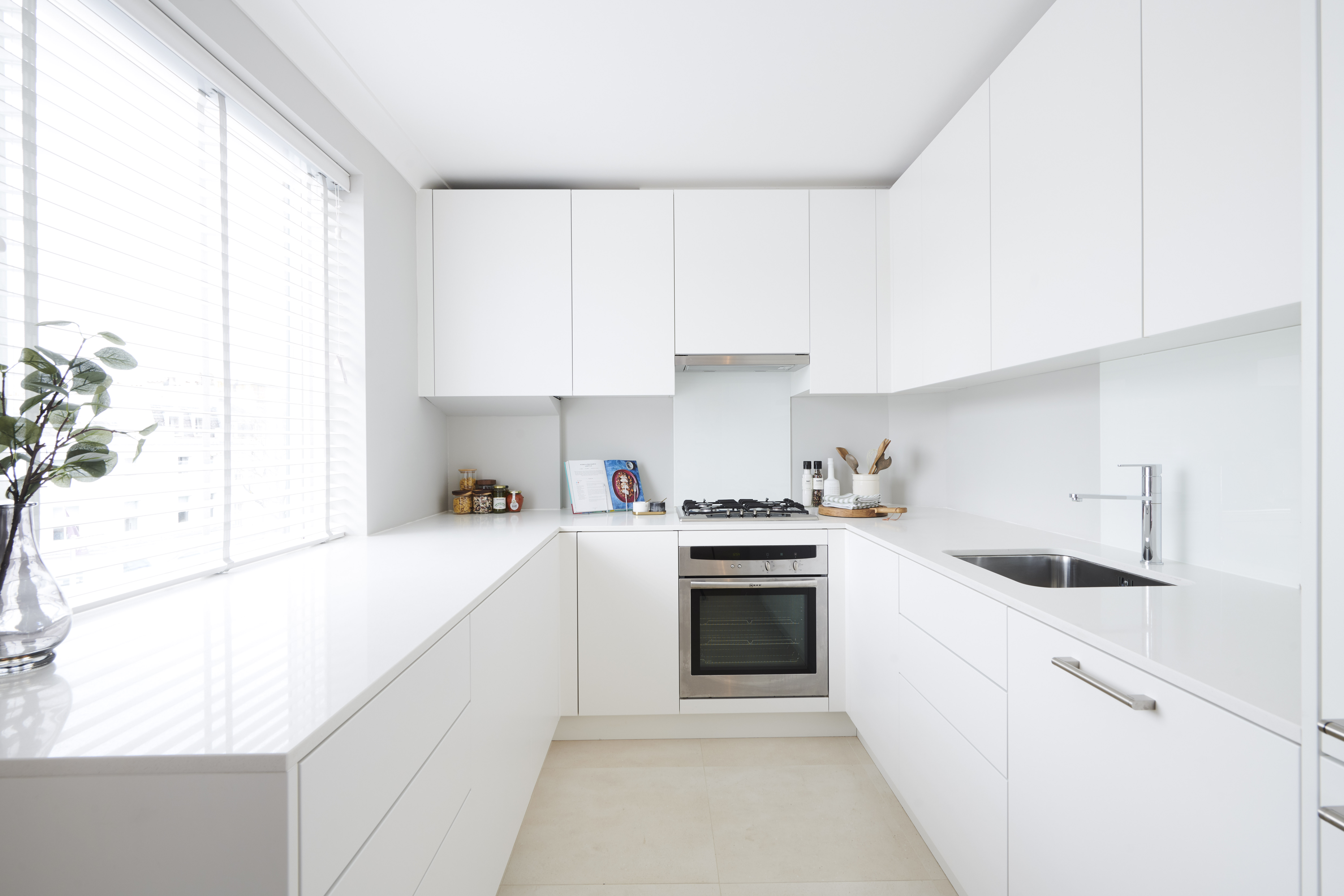 Luxury Apartment To Let  Interior Designed & Concierge  SW3 Image 6