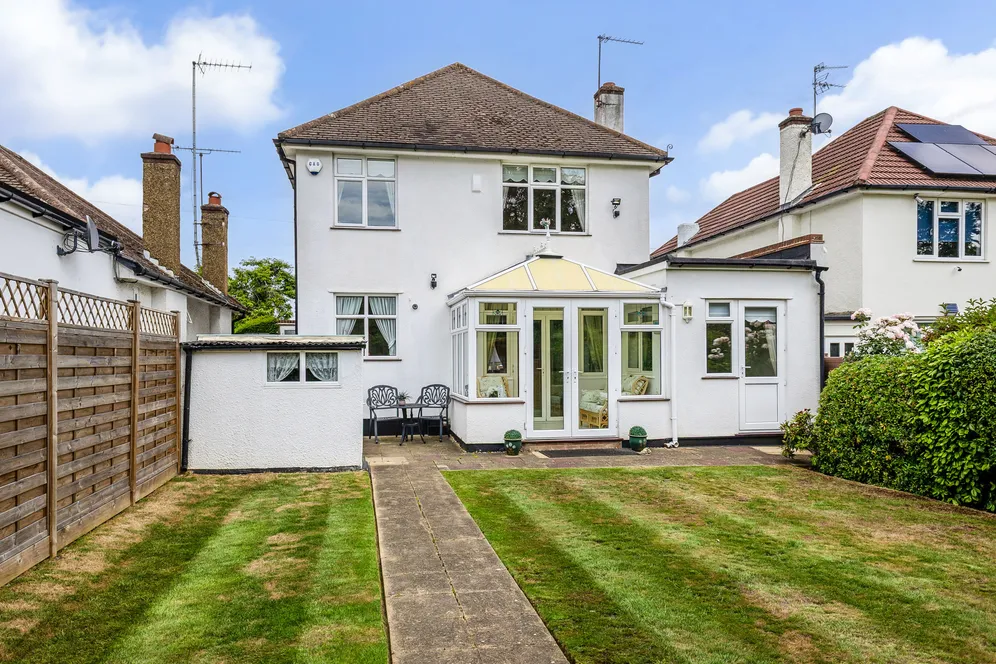 Berry Hill, Stanmore, HA7 photo 5