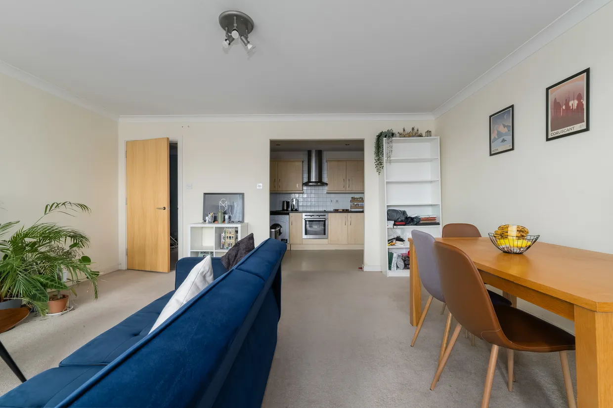 Boardwalk Place, London, E14 photo 21