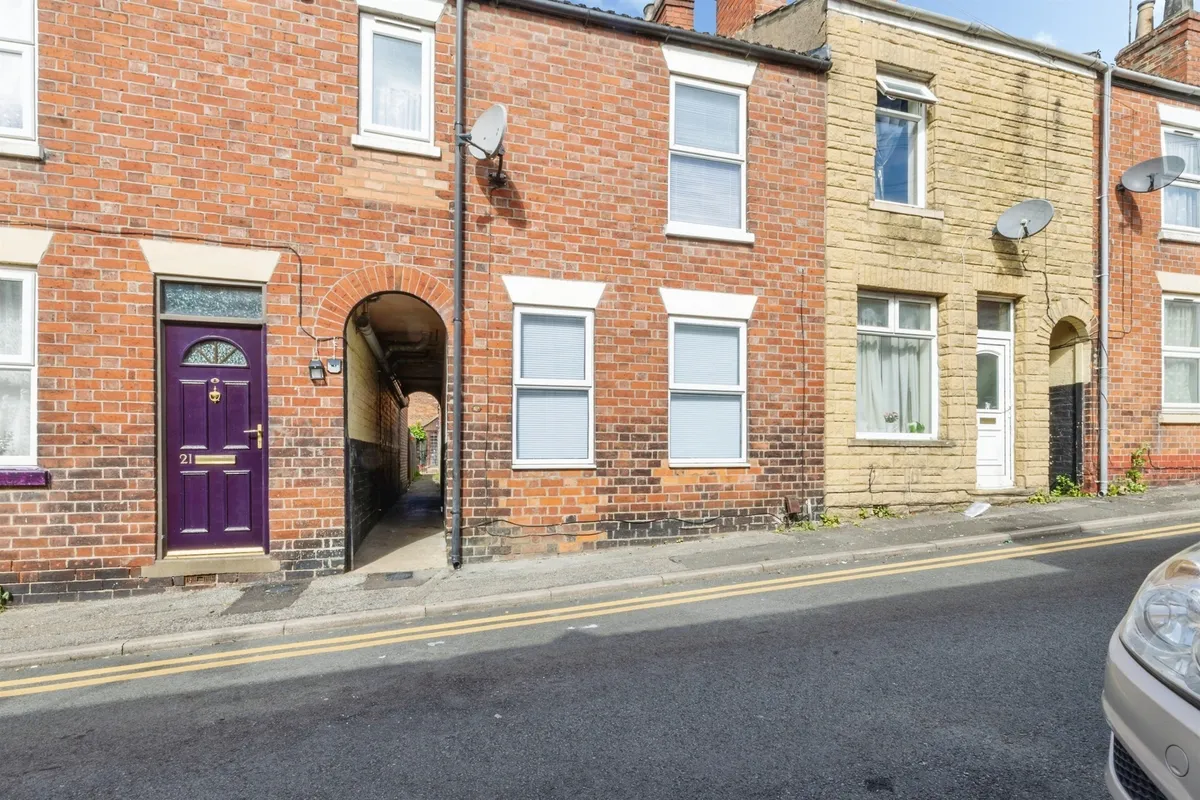 St. Hugh Street, Lincoln