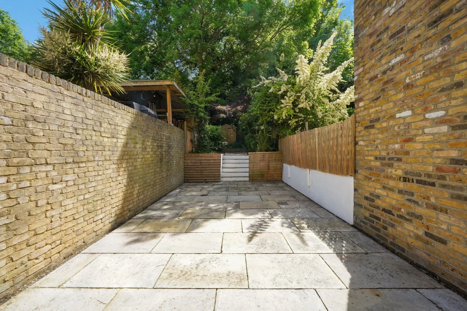 Chatsworth Road, Mapesbury, London, NW2