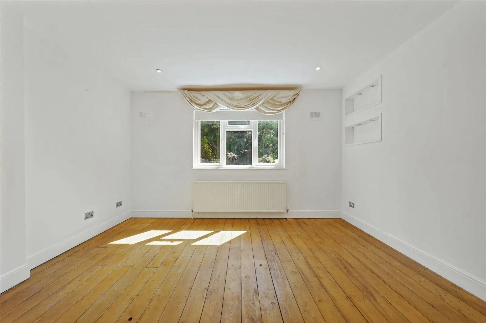 Chatsworth Road, Mapesbury, London, NW2