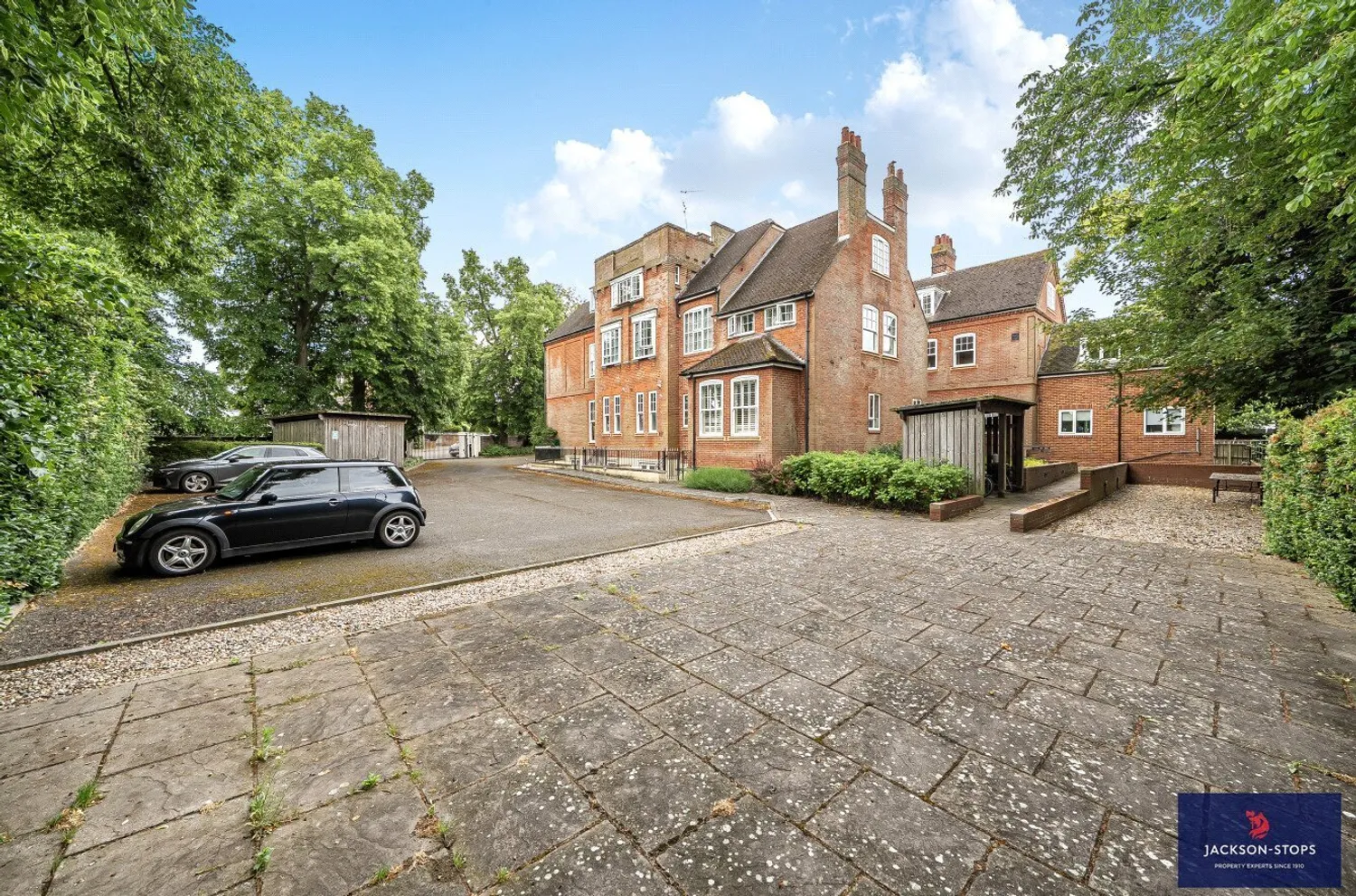 Falmouth Avenue, Newmarket, CB8 photo 3