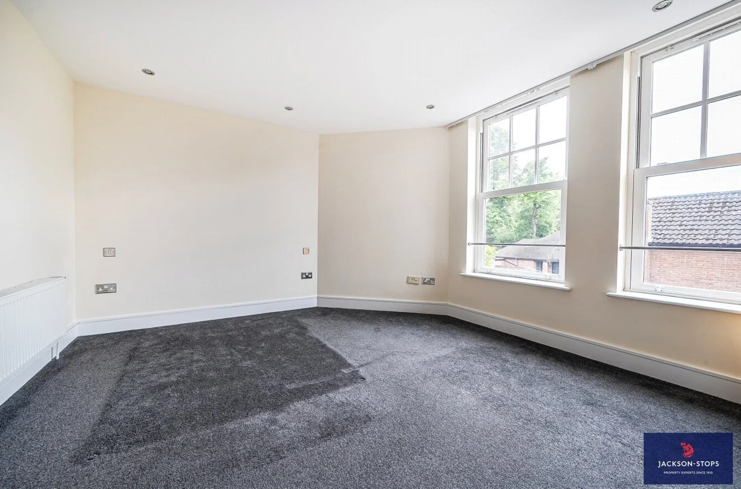 Falmouth Avenue, Newmarket, CB8 photo 6
