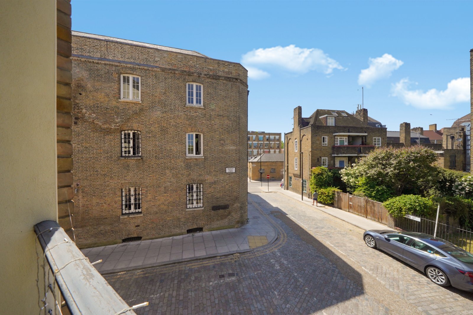 Wapping High Street, London, E1W Image 16