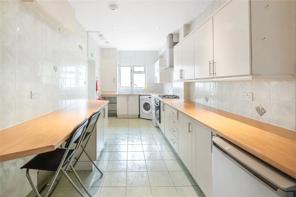 Poplar Walk, London, SE24