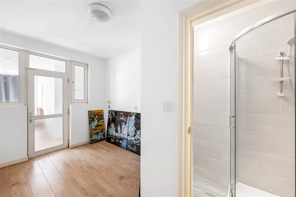 Poplar Walk, London, SE24