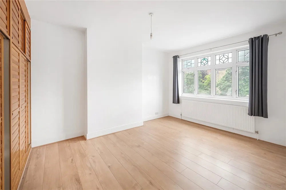 Poplar Walk, London, SE24
