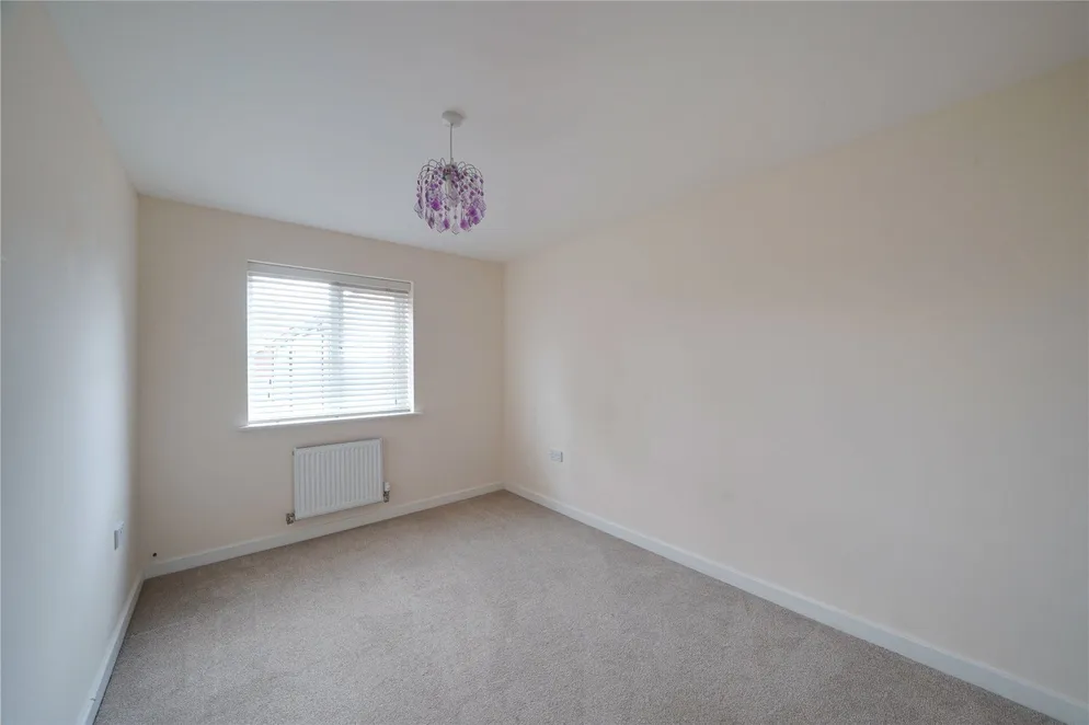 Property carousel item 19