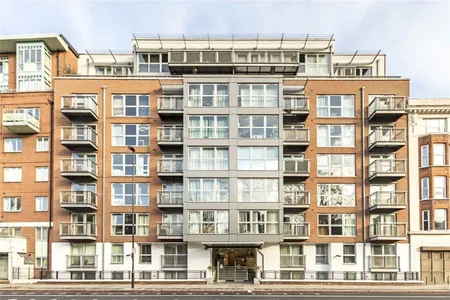 Vauxhall Bridge Road, London, SW1V