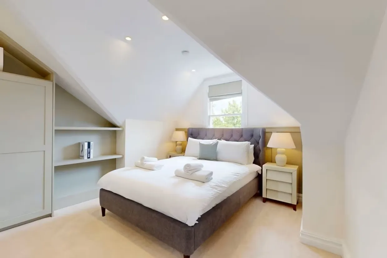 Larkfield Road Richmond TW9 photo 4