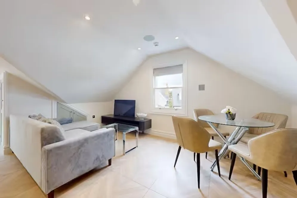 Larkfield Road Richmond TW9 photo 6