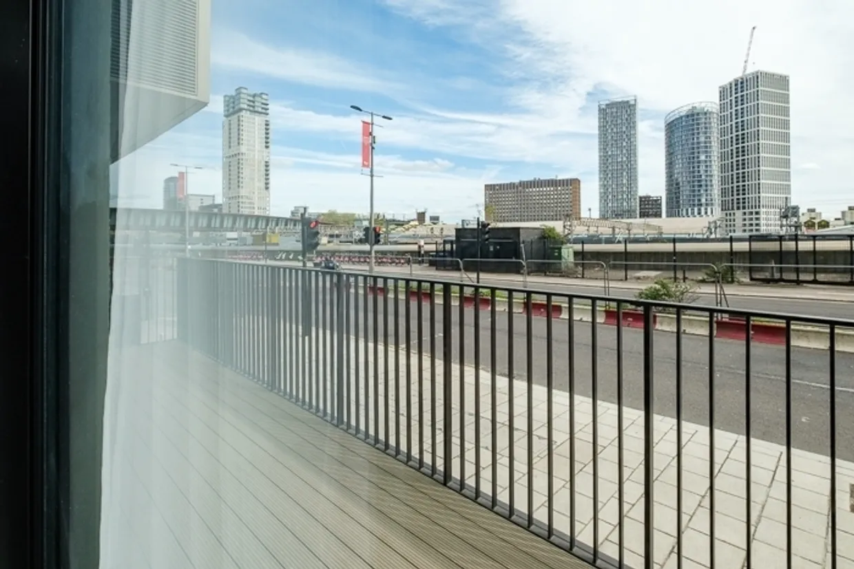 Cherry Park Lane London E20 photo 9
