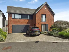Fieldfare Way, Swaffham photo