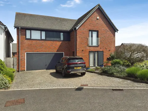Fieldfare Way, Swaffhamphoto