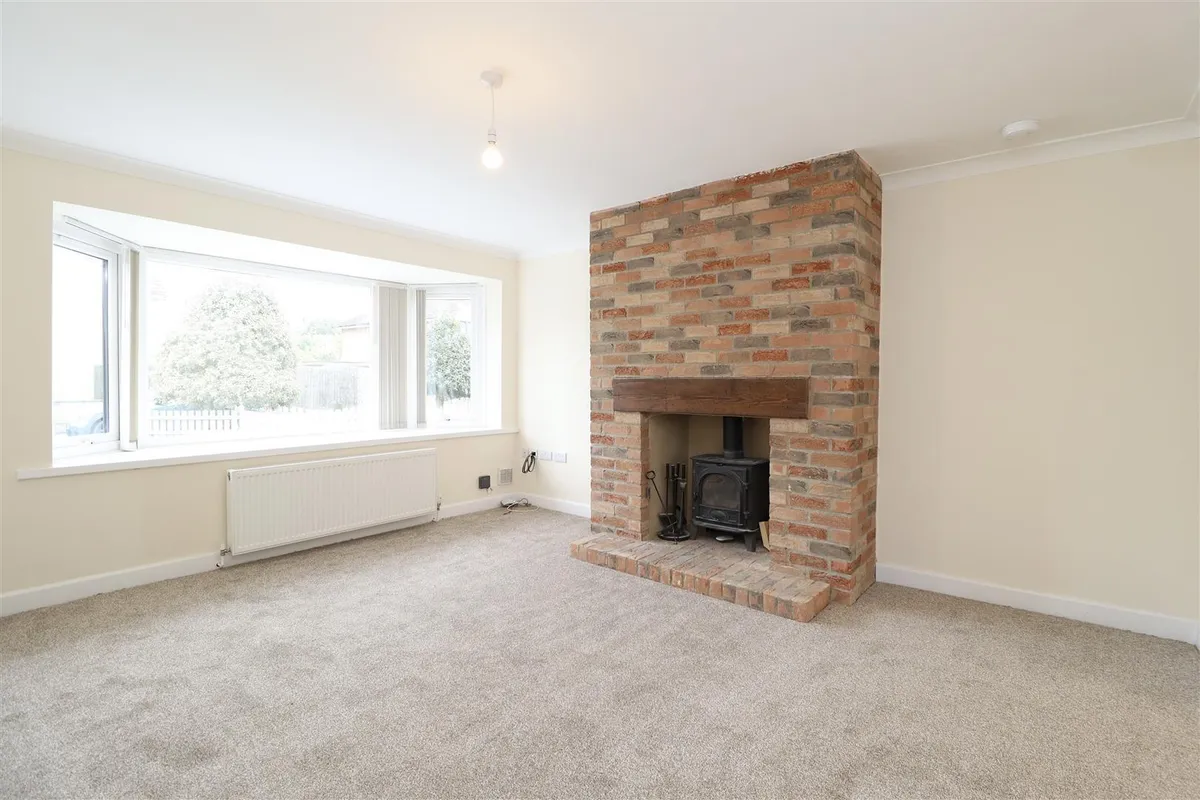 Beagle Ridge Drive, York