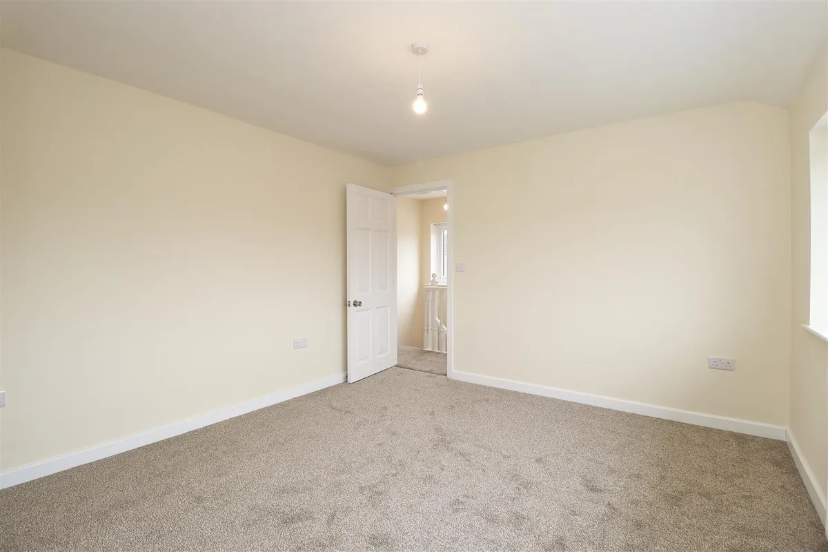 Beagle Ridge Drive, York
